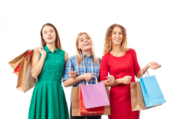 Shopping with girlfriends - Foto, imagen