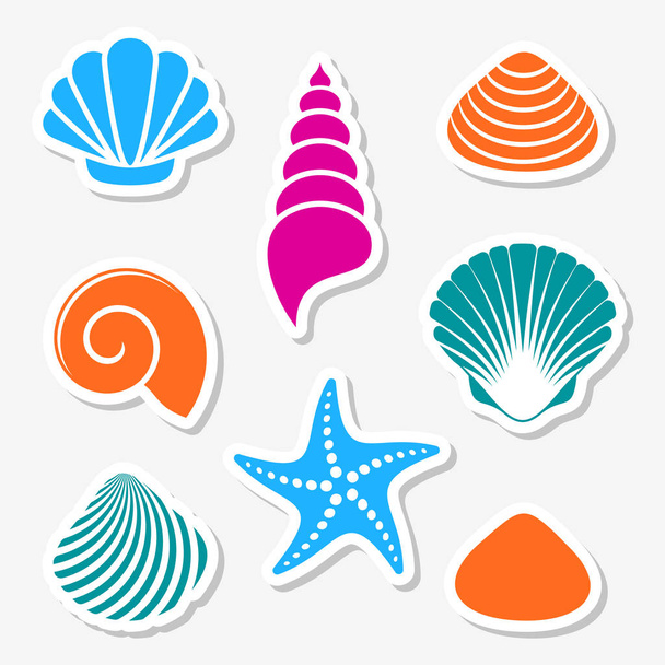 Vector sea shells and starfish labels - Vector, Image
