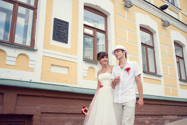 Bride and groom over wedding - Foto, Bild