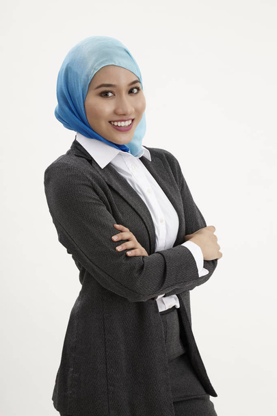 malay woman with tudung looking at camera with confident  - Foto, Bild