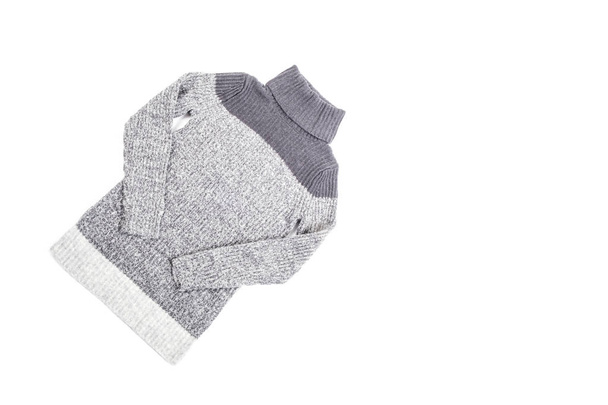 Jersey de cuello alto de lana para mujer aislado en blanco
 - Foto, Imagen
