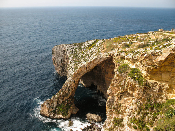 Błękitna Grota na Malcie.  - Zdjęcie, obraz
