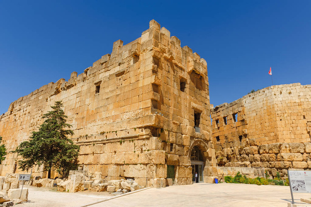 Древний город Баальбек в Ливане
. - Фото, изображение