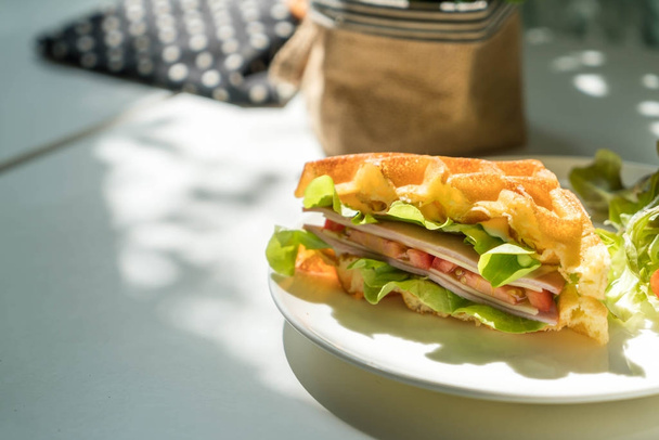 waffle ham cheese sandwich - Fotó, kép