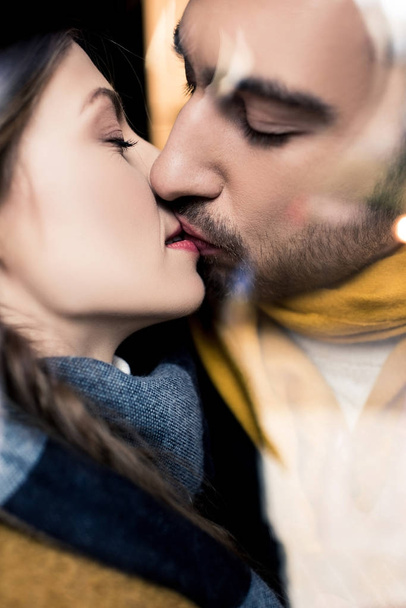 young tender kissing couple, closeup - Fotografie, Obrázek