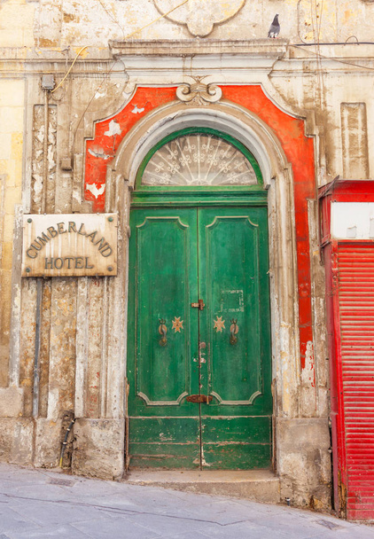 Cumberland Hotel Door in Malta - Фото, зображення