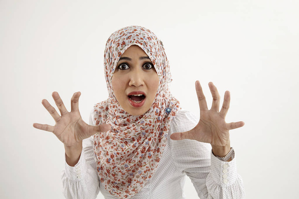 malay woman with surprise expression - Фото, изображение