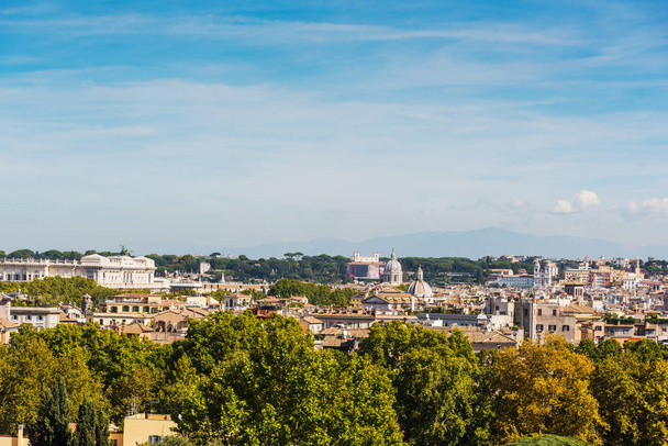 Panoramiczny widok na Rzym - Zdjęcie, obraz