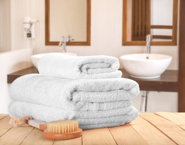 Stack of clean towels - Valokuva, kuva