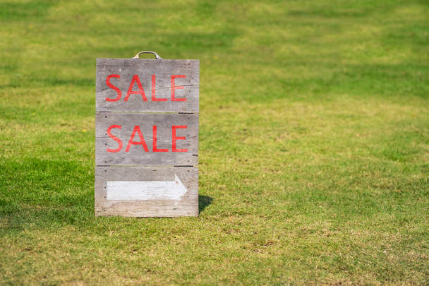 Word sale on wood gardensign - Photo, Image