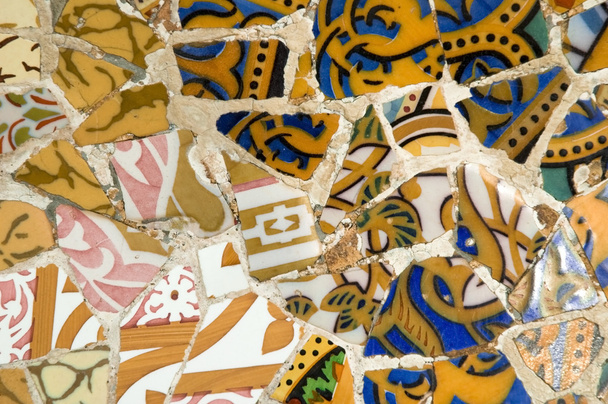 Detail of the ceramics from the Guadi bench - Фото, зображення