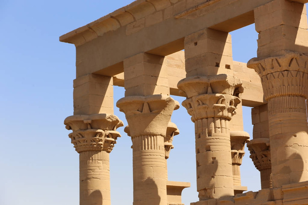 Świątynia na wyspie File Asuan - Egipt - Zdjęcie, obraz