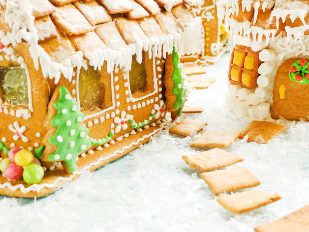 Christmas gingerbread house - Фото, изображение