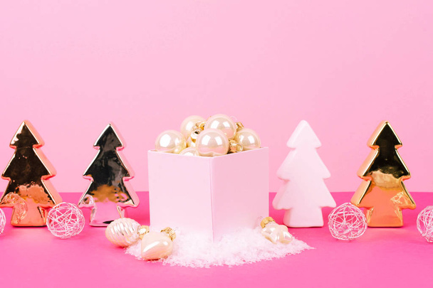 Christmas tree balls on a pink background - Φωτογραφία, εικόνα