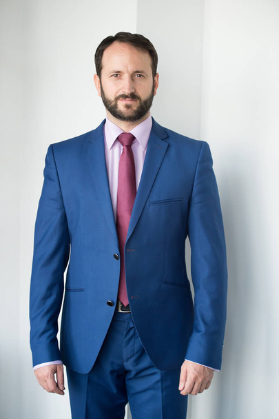 Man with beard in blue formal suit - Φωτογραφία, εικόνα