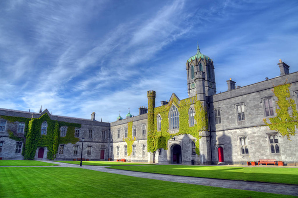 Galway, İrlanda - Haziran 2 2017the National University of Ireland Galway. - Fotoğraf, Görsel