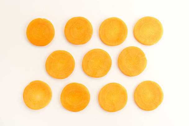 marchew slice retuszowane doskonale plasterki marchwi - Zdjęcie, obraz