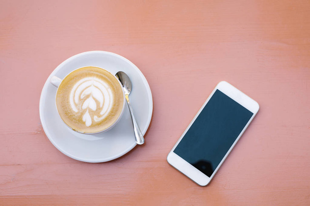 Coffee and Cell Phone - Zdjęcie, obraz