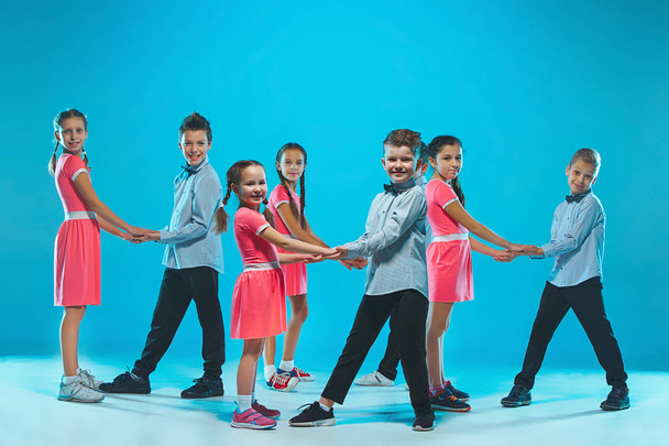 The kids dance school, ballet, hiphop, street, funky and modern dancers - Foto, Imagen