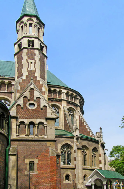 Igreja dos Santos Olga e Elizabeth, Lviv
 - Foto, Imagem