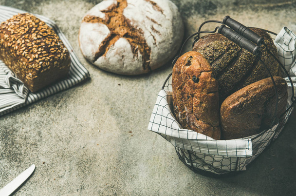 Various bread loaves - Foto, Imagen
