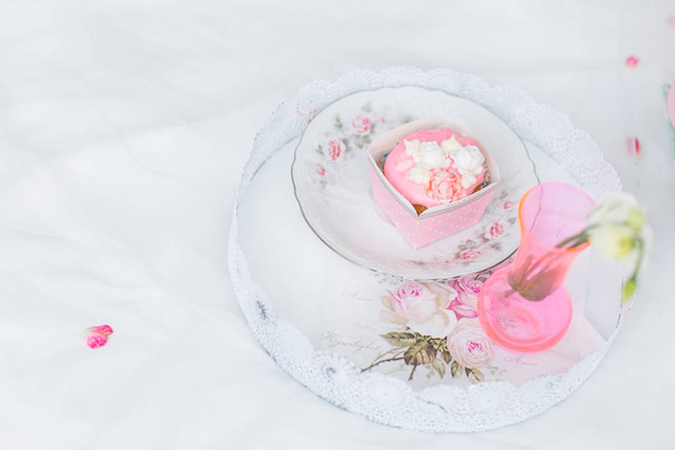 tray with cake and flower  - Photo, image