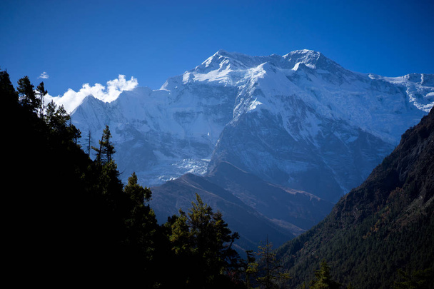 Annapurna Peak and pass in the Himalaya mountains, Annapurna region, Nepal - Foto, Bild