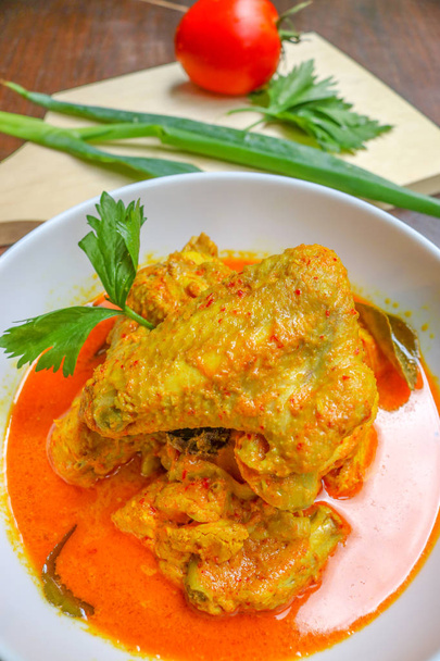 Κοτόπουλο κάρι, μαγειρική | Ινδονησιακή τροφίμων - Φωτογραφία, εικόνα