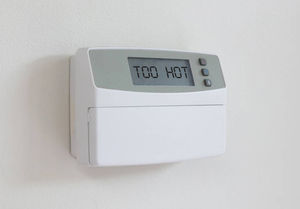 Retro digitální termostat - skryté v prachu - příliš horké - Fotografie, Obrázek