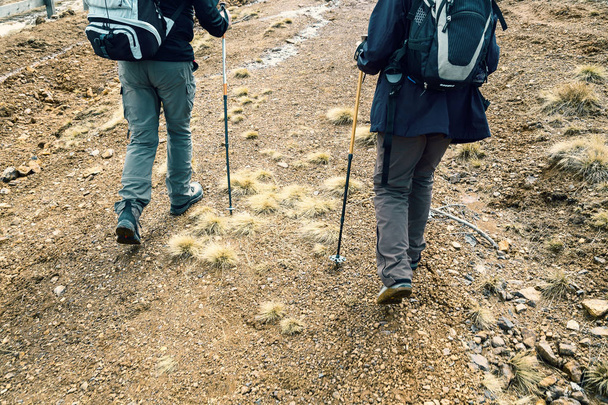 Echtpaar met wandelen wandelen in Berg 4 Polen - Foto, afbeelding