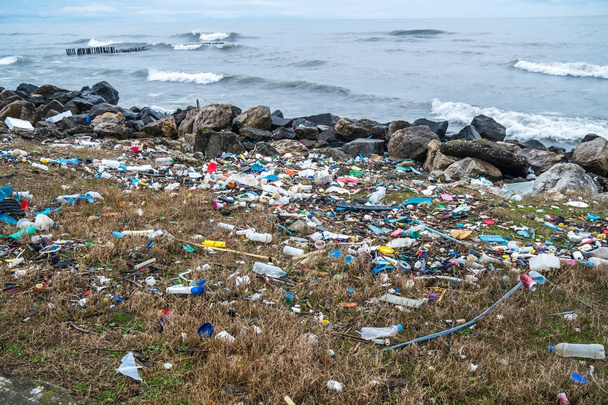Проблема забруднення та екології морського узбережжя та ОК
 - Фото, зображення
