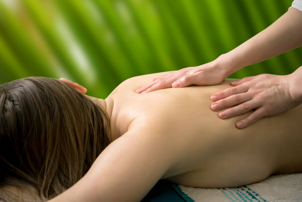 Massage in tropischem Land - Foto, Bild