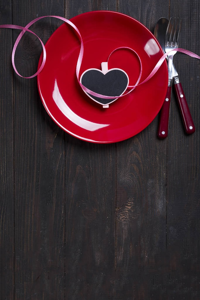Valentin nap szív egy tányérra - Fotó, kép