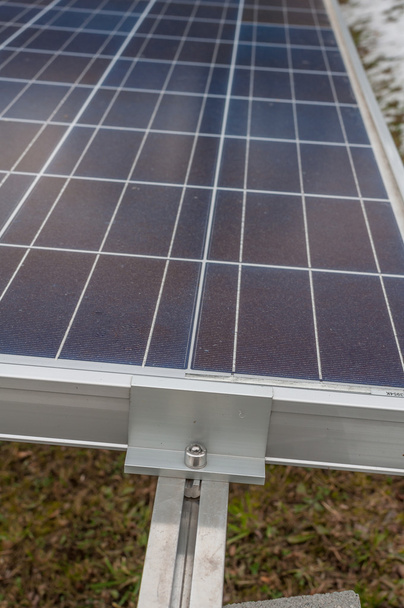 Photovoltaik-Module installiert - Foto, Bild