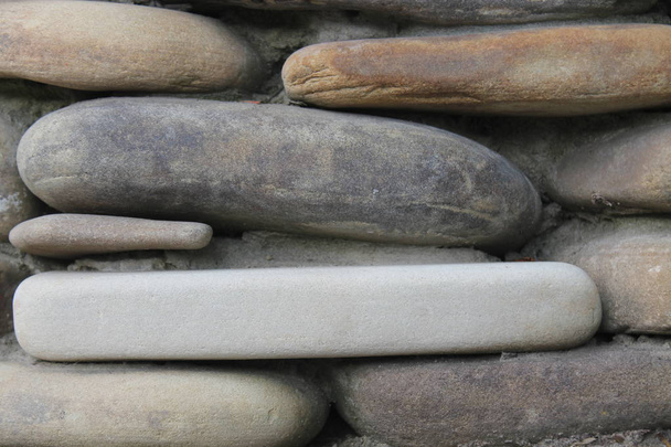 Купи з різнокольорових каменів
 - Фото, зображення