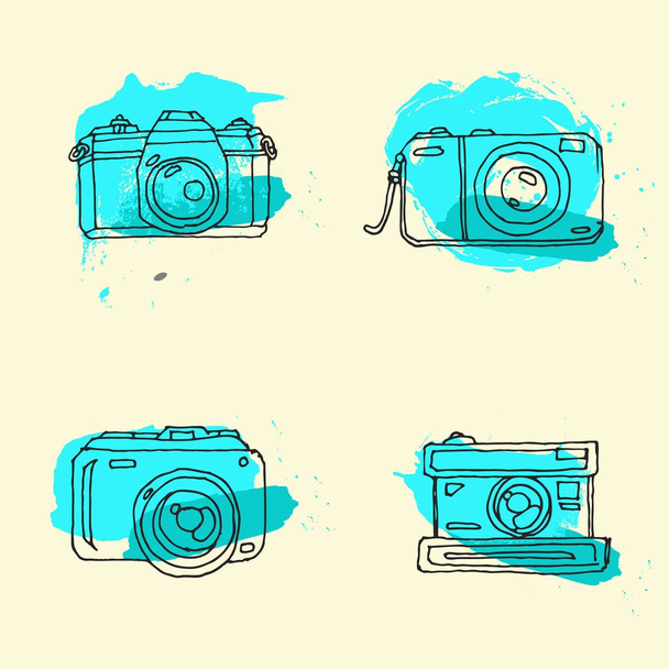 Sets of Photo Camera. Hand drawn photo camera. Cartoon camera icon. Vector illustration - Vecteur, image