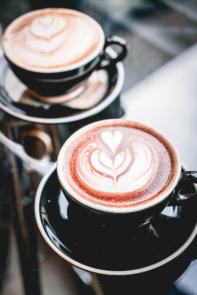 hot chocolate cup in coffee shop - Zdjęcie, obraz