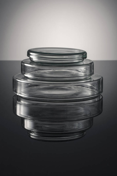 Laboratóriumi Petri-csészébe/lemez elszigetelt fehér background - Fotó, kép