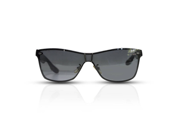 Черные солнцезащитные очки
 - Фото, изображение