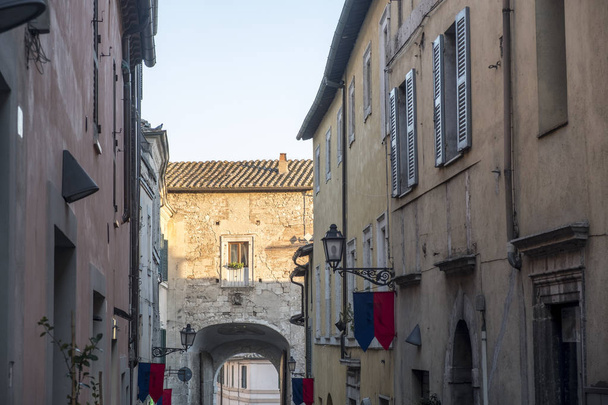 Amelia (Umbria, İtalya): tarihi kent - Fotoğraf, Görsel