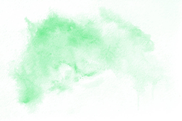 Рисунок выполнен зеленой акварелью. Творческая покраска фона, ручная отделка
 - Фото, изображение
