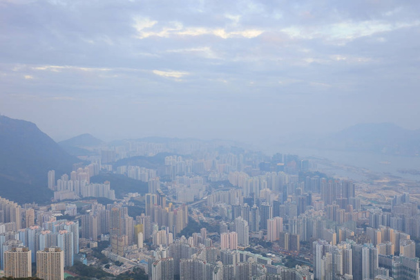 vista della città urbana di Hong Kong al leone roccia
 - Foto, immagini