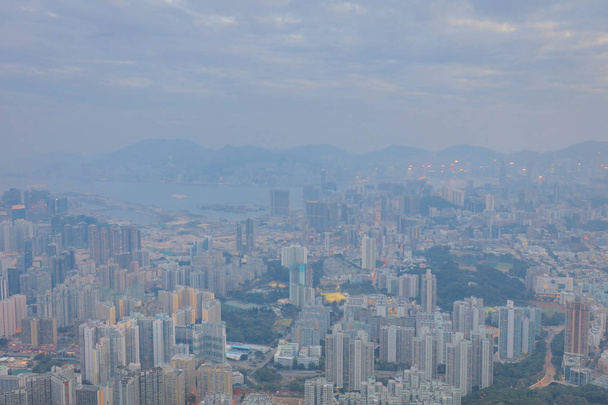 vista de la ciudad urbana de Hong Kong en Lion Rock
 - Foto, imagen