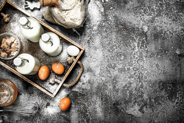 Baking background. Fresh ingredients for making dough. - Photo, Image