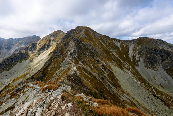 montagne carpatiche slovacche in autunno
.  - Foto, immagini