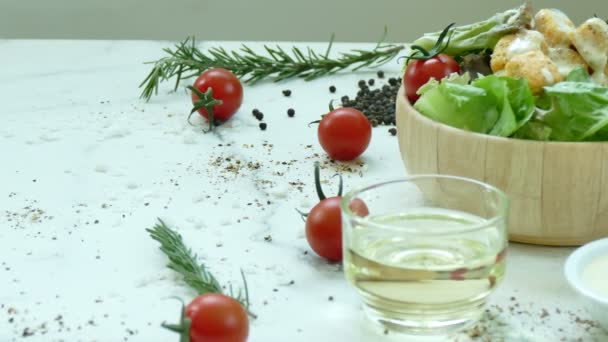 Finom Cézár saláta - Felvétel, videó