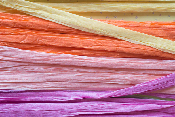 vícebarevné papírové řetězce  - Fotografie, Obrázek