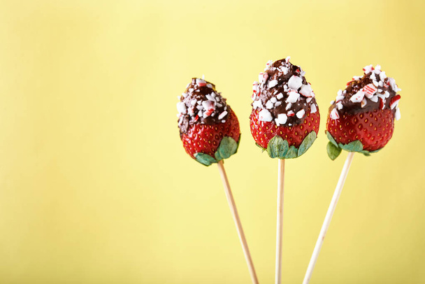 strawberry with chocolateand nuts - 写真・画像