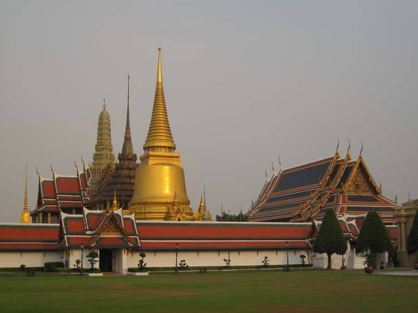 Thai Royal Palace in Bangkok - Photo, Image