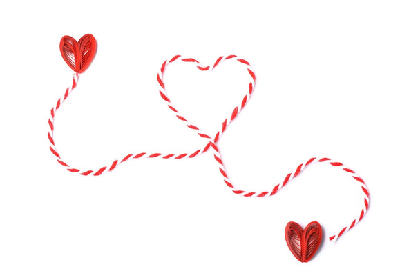 rode harten op houten achtergrond - Foto, afbeelding
